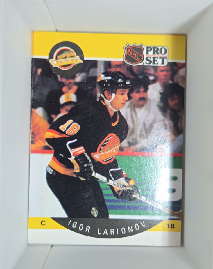 1990-91 Pro Set #297 Igor Larionov — front