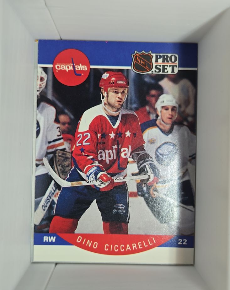 1990-91 Pro Set #308 Dino Ciccarelli — front
