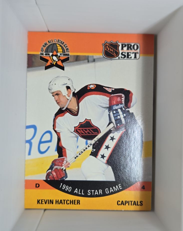 1990-91 Pro Set #376 Kevin Hatcher — front
