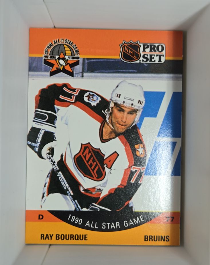 1990-91 Pro Set #357 Ray Bourque — front