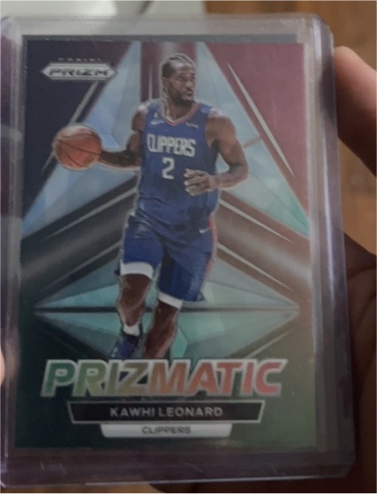 2022-23 Panini Prizm #7 Kawhi Leonard Prizmatic — front