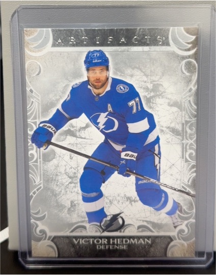 2024-25 Upper Deck Artifacts #4 Victor Hedman — front