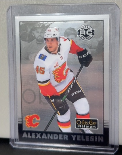 2020-21 O-Pee-Chee Platinum Retro Rookie #R-63 Alexander Yelesin — front