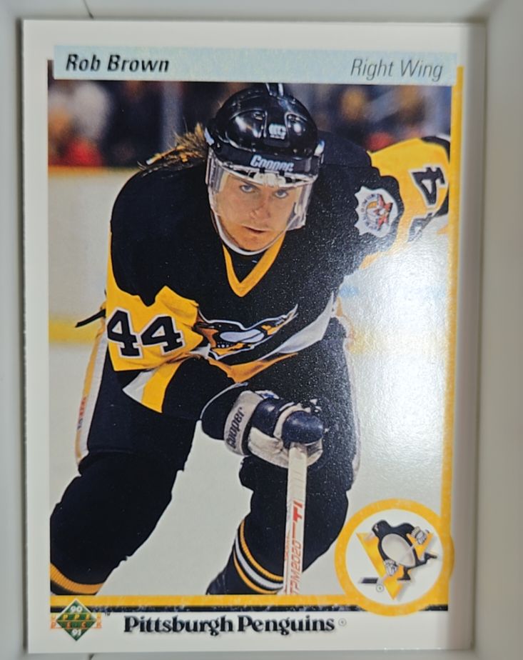 1990-91 Upper Deck #142 Rob Brown — front