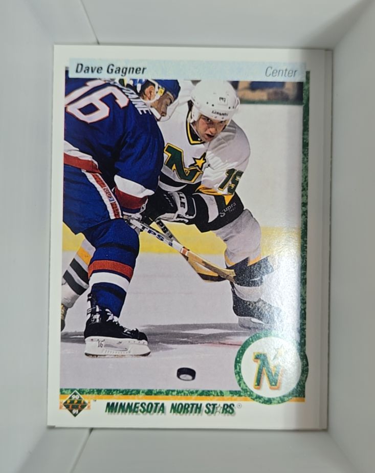 1990-91 Upper Deck #248 Dave Gagner — front