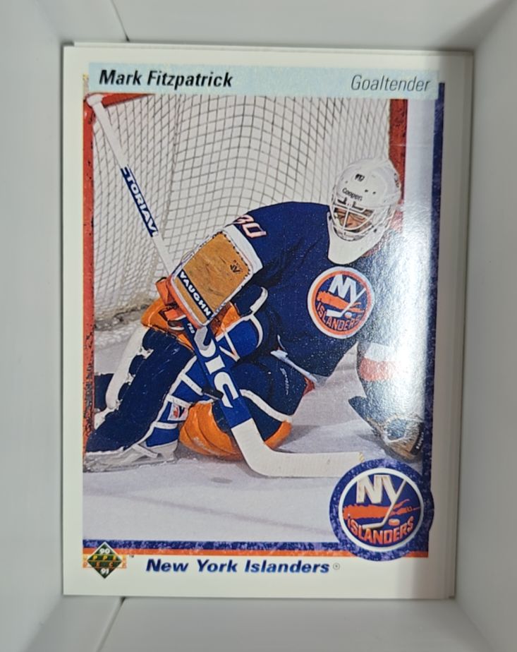 1990-91 Upper Deck #37 Mark Fitzpatrick — front