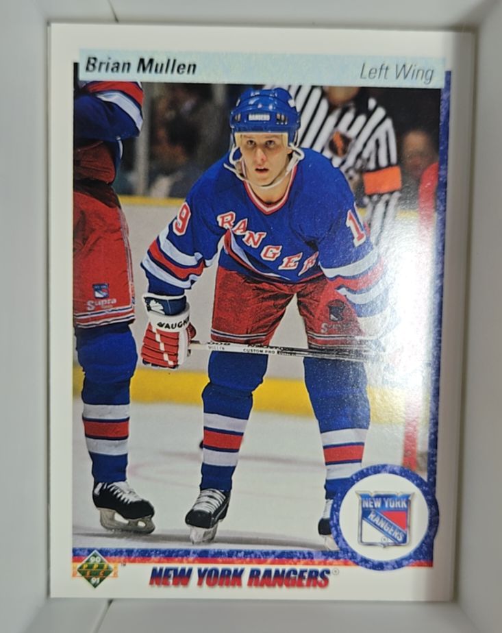 1990-91 Upper Deck #182 Brian Mullen — front