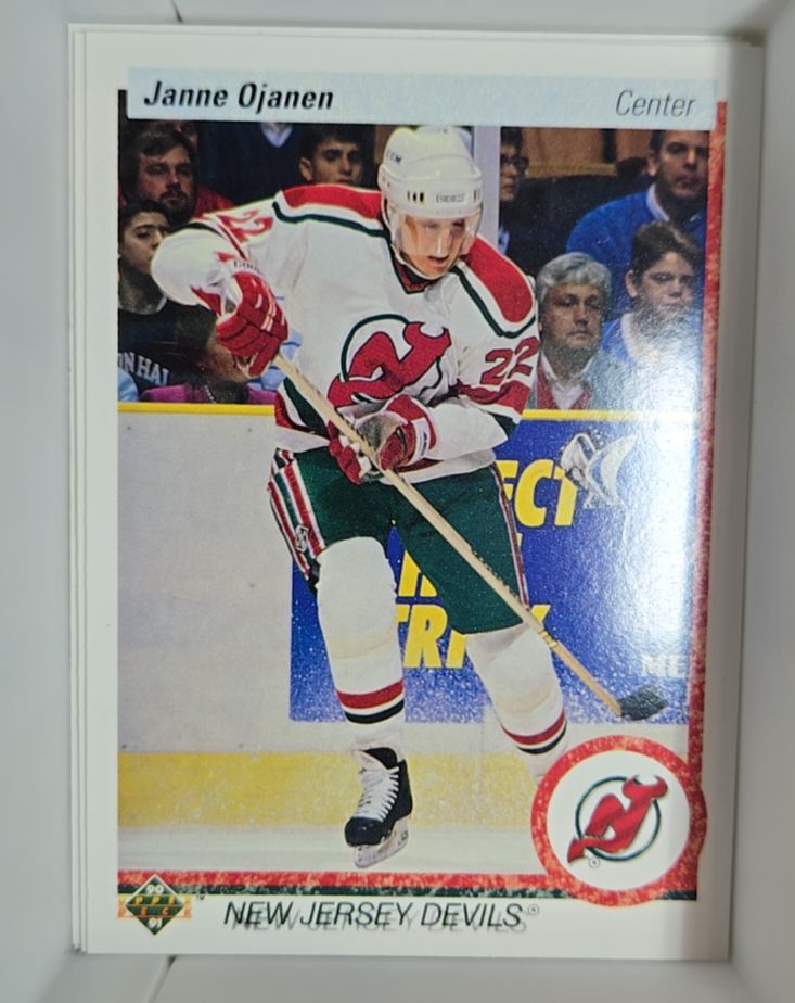 1990-91 Upper Deck #290 Janne Ojanen — front