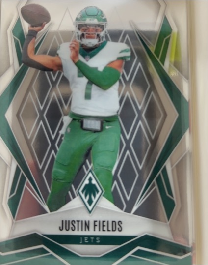 2025 Panini Phoenix #107 Justin Fields — front