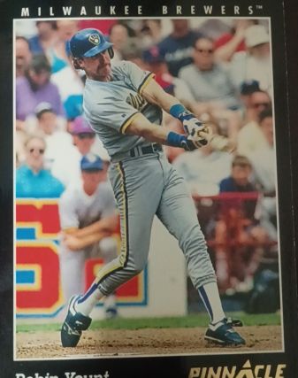 1993 Pinnacle #118 Robin Yount — front