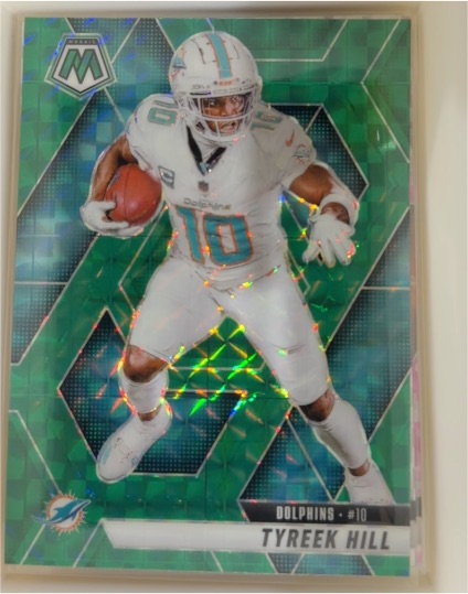 2022 Panini Mosaic #212 Tyreek Hill Green Mosaic Prizm Miami Dolphins — front