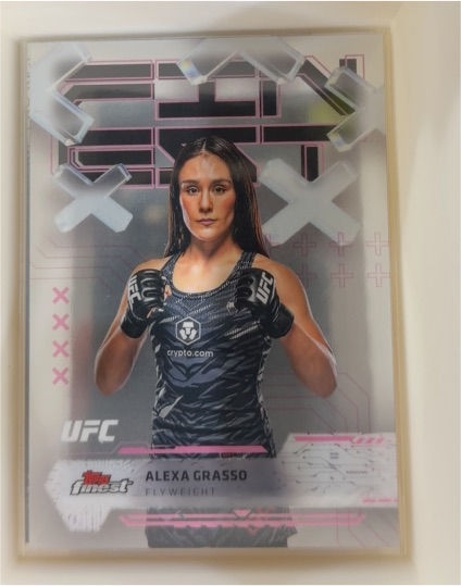 2025 Topps Finest UFC #19 Alexa Grasso — front