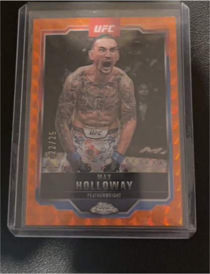 2025 Topps Chrome UFC #100 Max Holloway — front