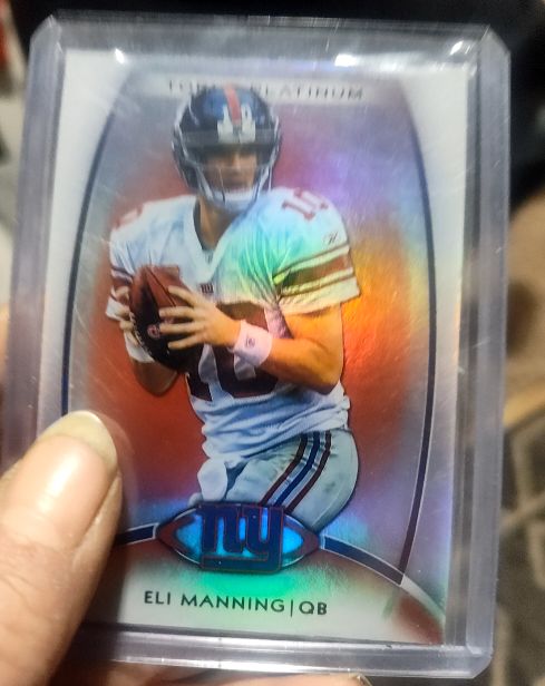 2012 Topps Platinum #40 Eli Manning — front