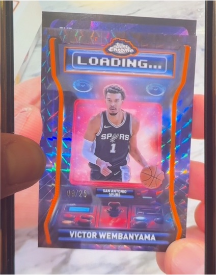 2025-26 Topps Chrome Loading... #LD-2 Victor Wembanyama — front