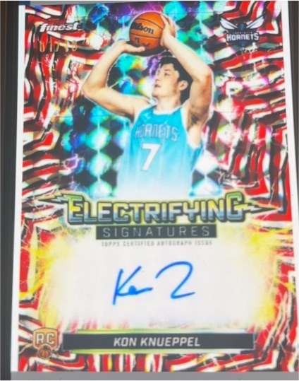 2025-26 Topps Chrome Kon Knueppel #SMR-KK Stratospheric Auto RC Rookie Hornets — front
