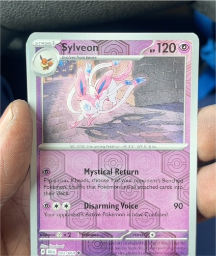 2022 Pokémon Shrouded Fable #022 Sylveon — front