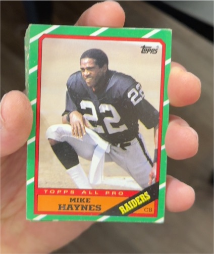 1986 Topps #73 Mike Haynes — front