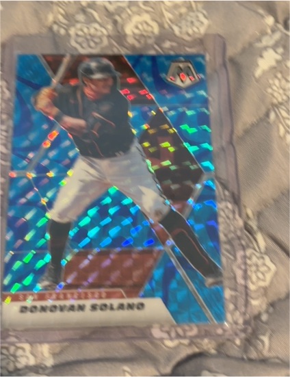 2021 Panini Mosaic #152 Donovan Solano — front