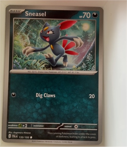2023 Pokémon #133 Sneasel — front