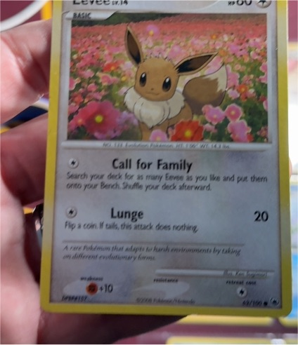 2008 Pokémon Majestic Dawn #62 Eevee — front