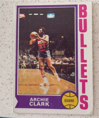 1974-75 Topps Basketball #172 Archie Clark — front