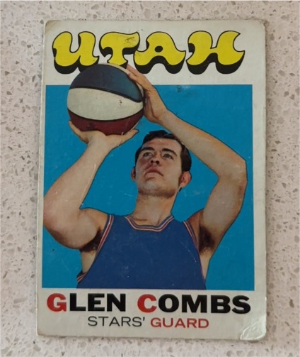 1971-72 Topps #215 Glen Combs — front