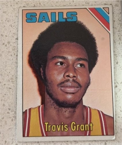 1975-76 Topps #245 Travis Grant — front