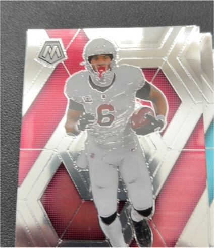 2025 Panini Mosaic Football Base Card — front