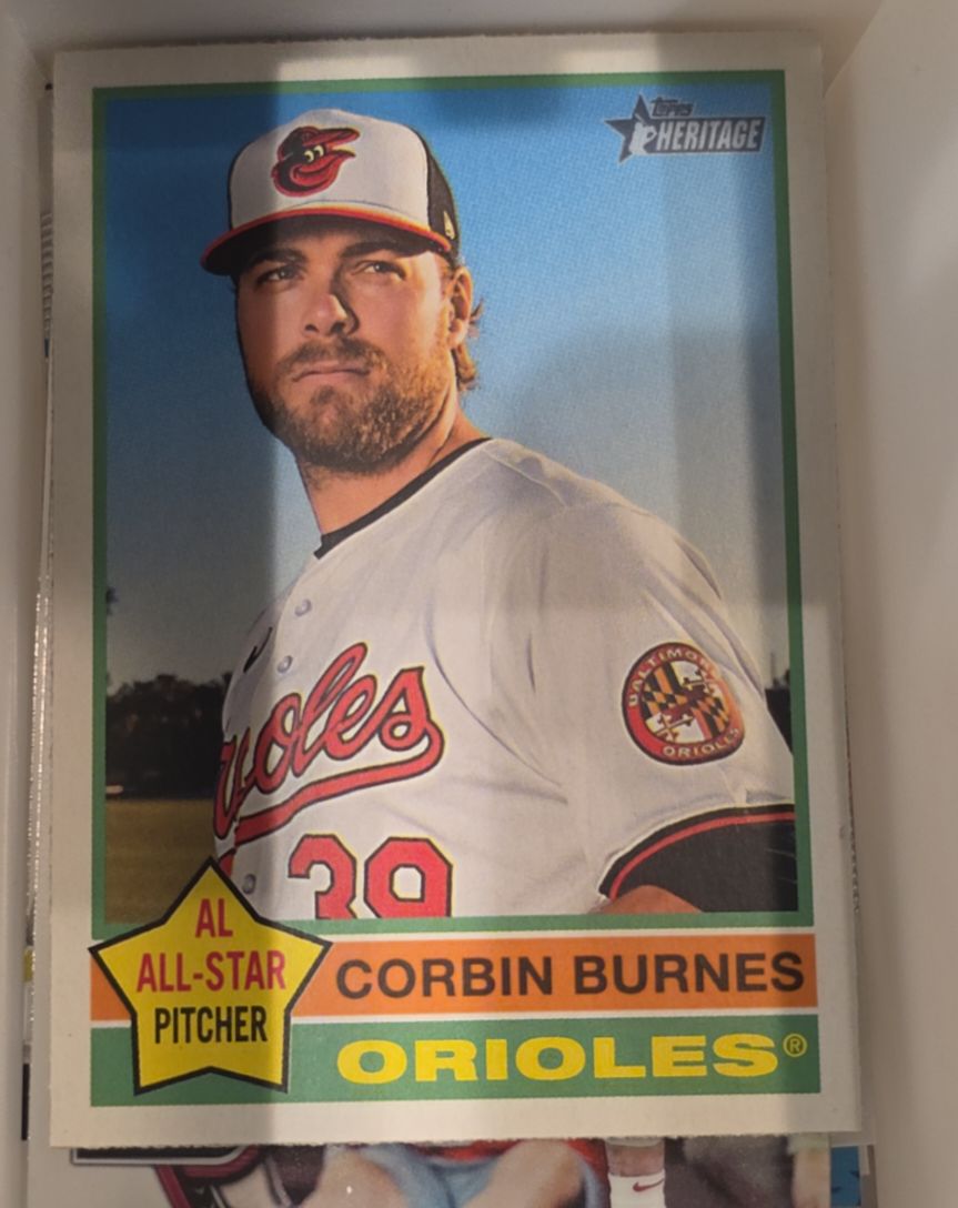 2025 Topps Heritage #140 Corbin Burnes — front