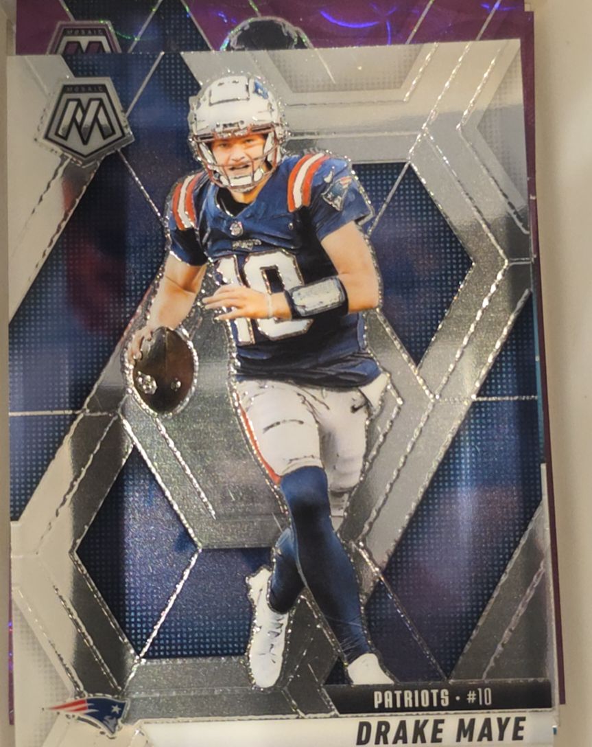 2025 Panini Mosaic #28 Drake Maye — front