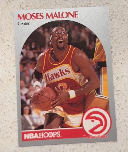 1990-91 Hoops #31 Moses Malone — front