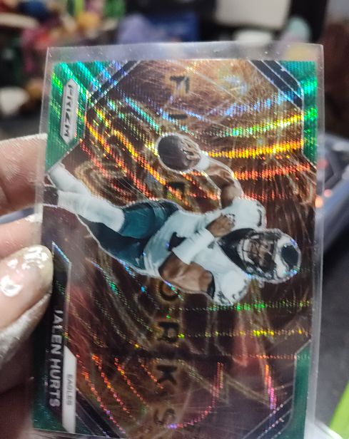 2023 Panini Prizm Fireworks Green Wave #F-1 Jalen Hurts — front