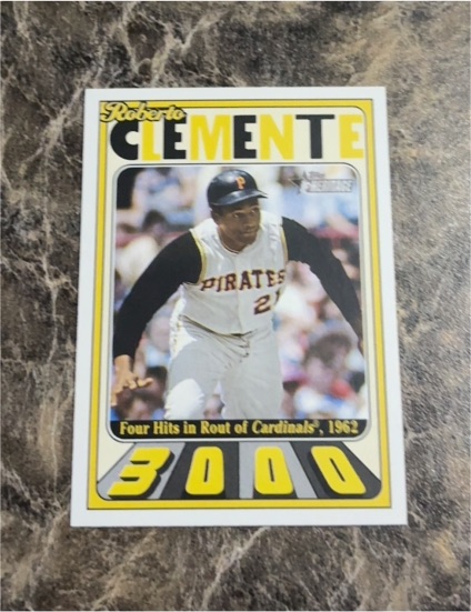 2021 Topps Heritage High Number #C3K-7 Roberto Clemente — front