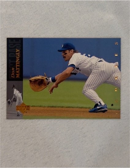 1994 Upper Deck #90 Don Mattingly — front