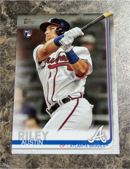 2019 Topps Update #US100 Austin Riley — front