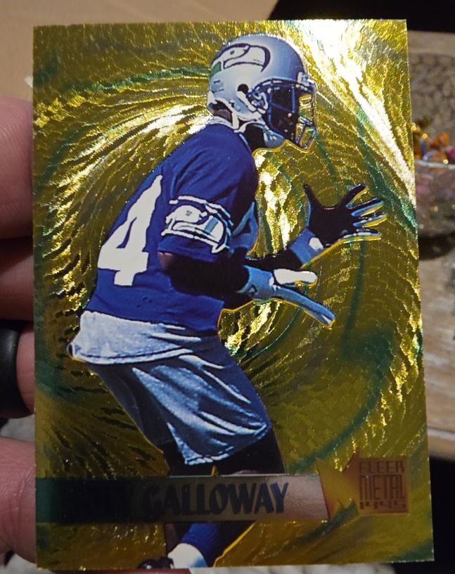 1995 Fleer Metal Gold Blaster #8 Joey Galloway — front