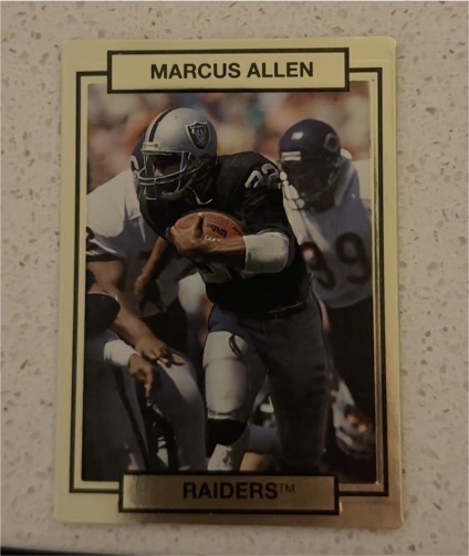 1990 Action Packed #121 Marcus Allen — front