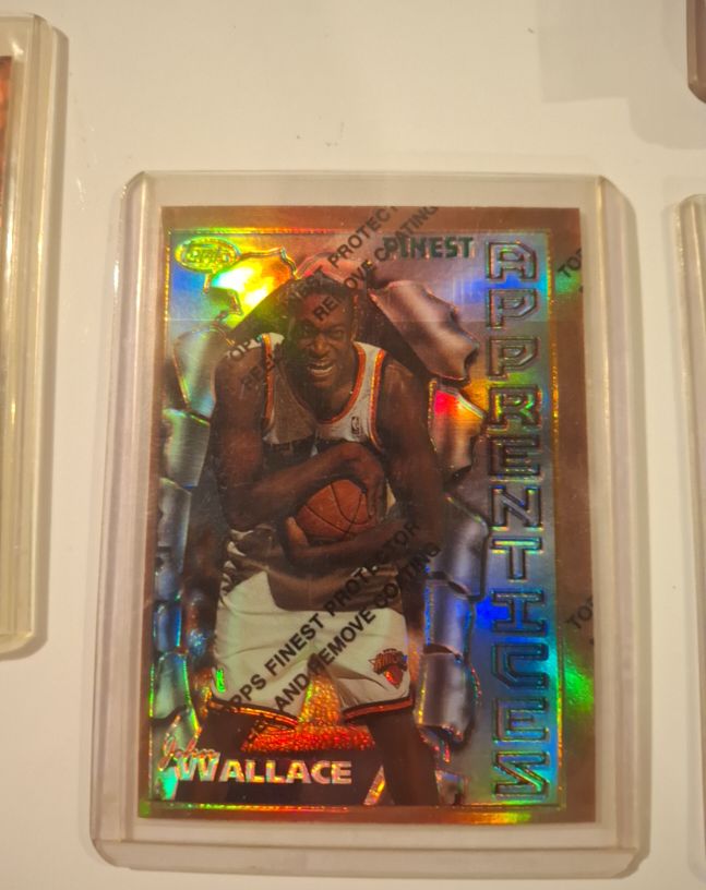 1996-97 Topps Finest Apprentices #10 John Wallace — front