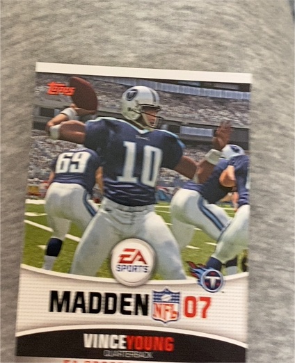 2006 Topps #8 Vince Young EA Sports Madden — front