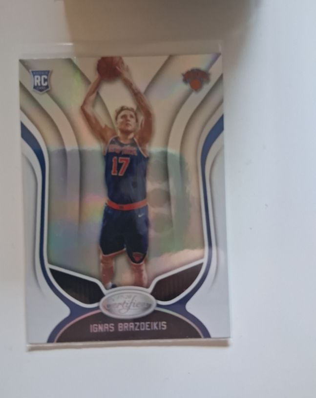 2019-20 Panini Certified #187 Ignas Brazdeikis — front