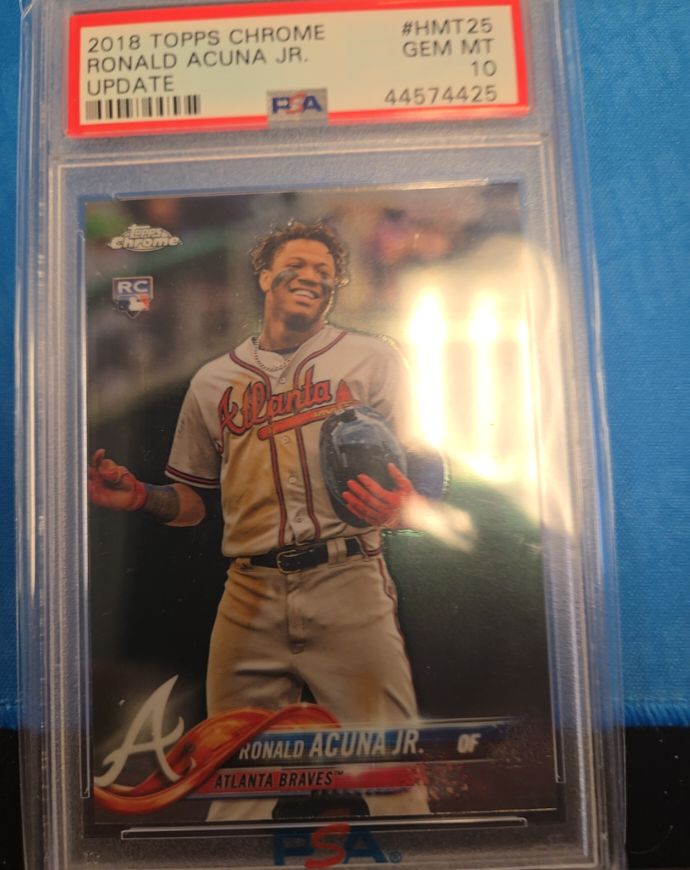 2018 Topps Chrome Update #HMT25 Ronald Acuna Jr. — front