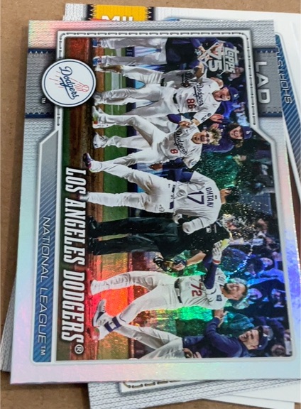 2026 Topps Series 1 #256 Los Angeles Dodgers Team Card — front