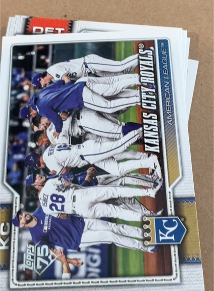 2026 Topps Series 1 #34 Kansas City Royals Team Card — front