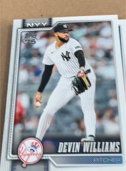2026 Topps Series 1 #239 Devin Williams — front