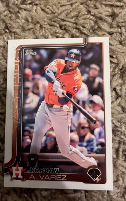 2025 Topps #244 Yordan Alvarez — front