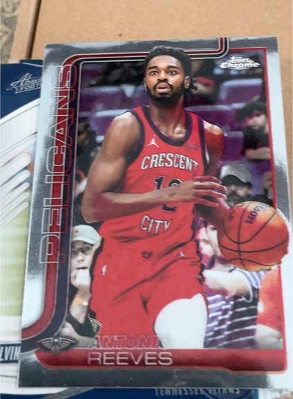 2025-26 Topps Chrome #108 Antonio Reeves — front
