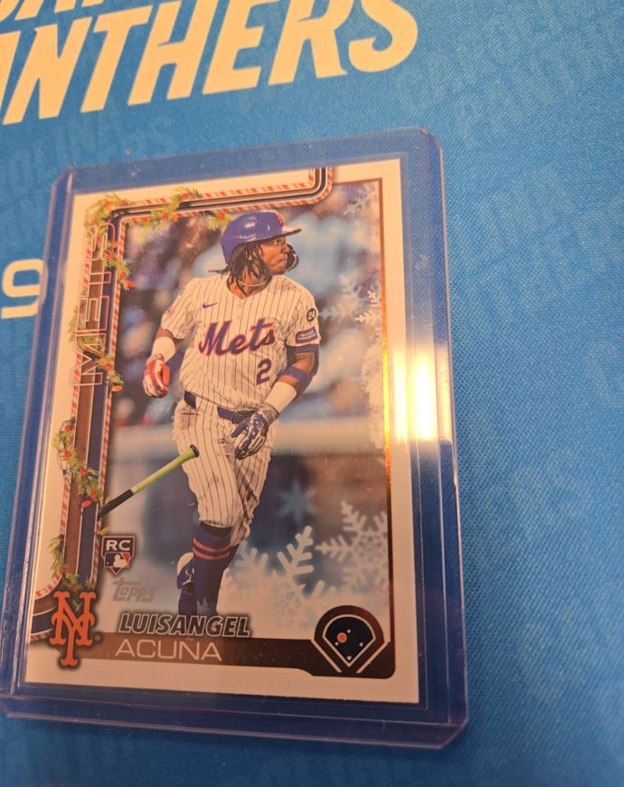 2025 Topps Holiday #H113 Luisangel Acuna — front