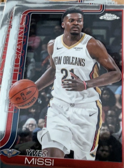 2025-26 Topps Chrome #102 Yves Missi — front