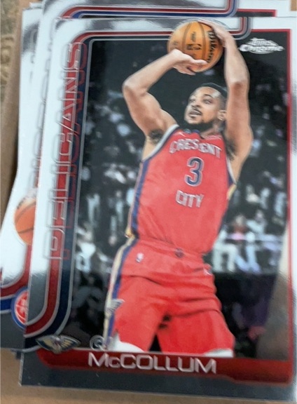 2025-26 Topps Chrome #136 CJ McCollum — front